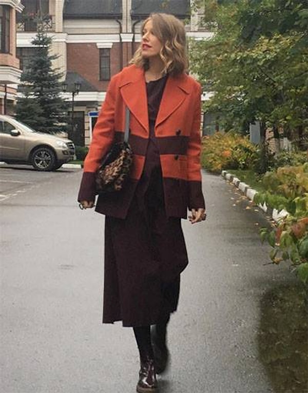 21. Шикарное пальто согреет и маму, и малыша в любую погоду