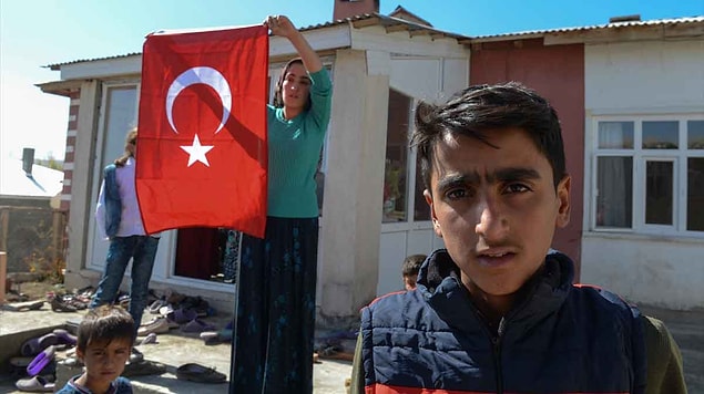 "Ablam su getirmeye gittiğinde babama bir kurşun sıktı"