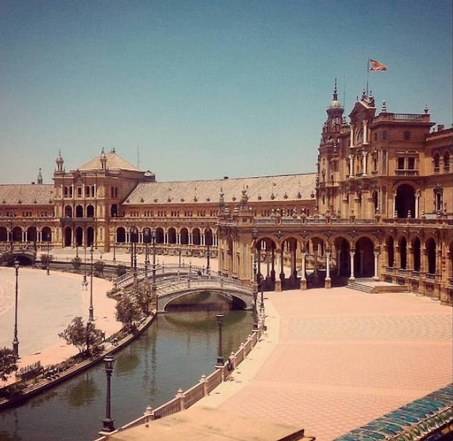 10. Sevilla, İspanya