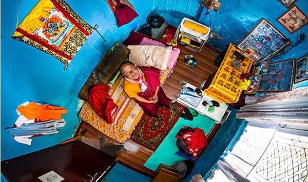 10. 22 yaşındaki Pema, Kathmandu/Nepal'de budizm öğrencisi
