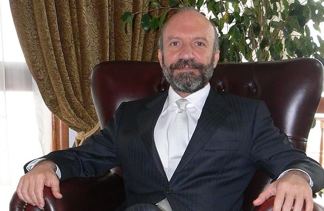 Doç. Dr. İrfan Günsel, Günsel hakkında aydınlatıcı açıklamalarda bulundu.