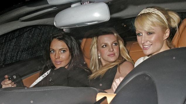 16. And she finished her treatment and found herself in the loving arms of Paris Hilton and Lindsay Lohan. Such a trio!
