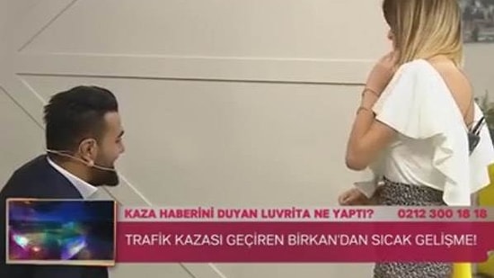 Zuhal Topal'ın İzdivaç Programında Damat Adayının Sevgilisi Talipmiş Gibi Gelip Damadın Karşısına Dikildi