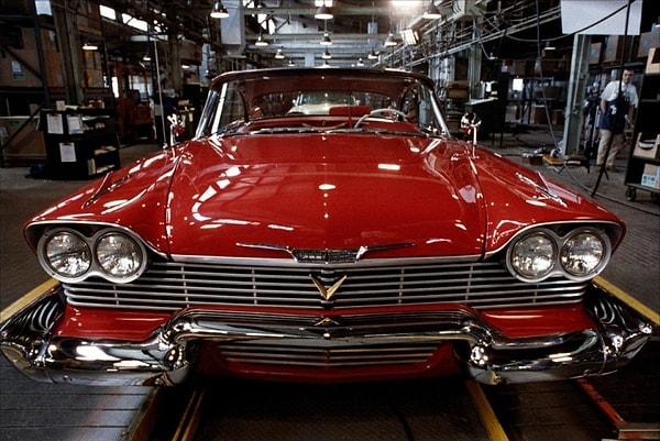 7. Bu "1958 Plymouth Fury" model arabayı hangi filmden hatırlıyoruz?