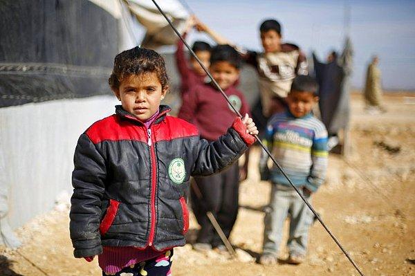 '900 bin Suriyeli çocuğun ancak yarısı eğitim alabiliyor'