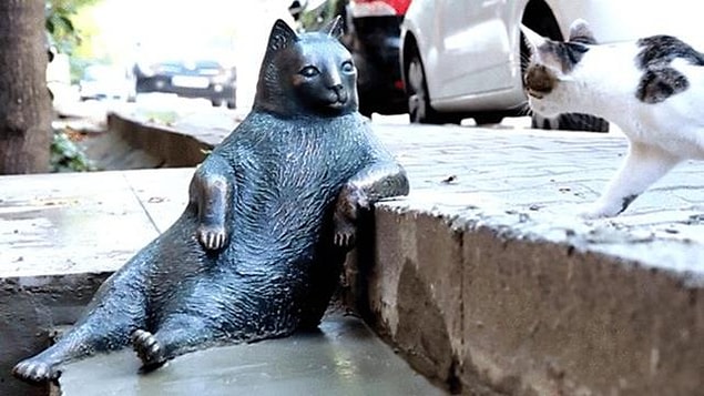 17. And this one was such a big hit that they made a statue!