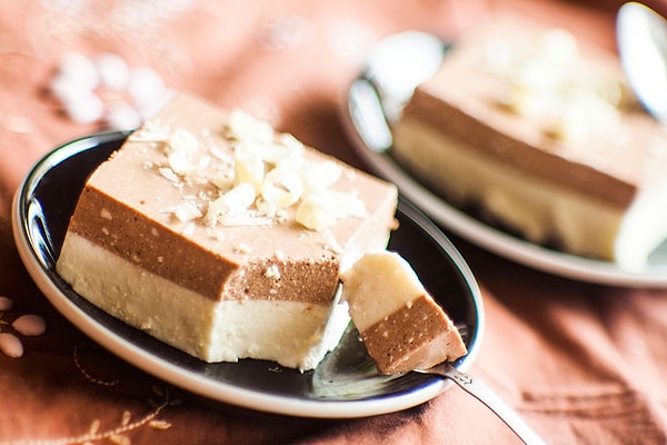 2. Шоколадно-творожный десерт без выпечки