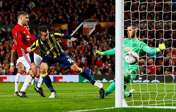 ⚽ [GOL!] 83' Van Persie | Manchester United 4-1 Fenerbahçe