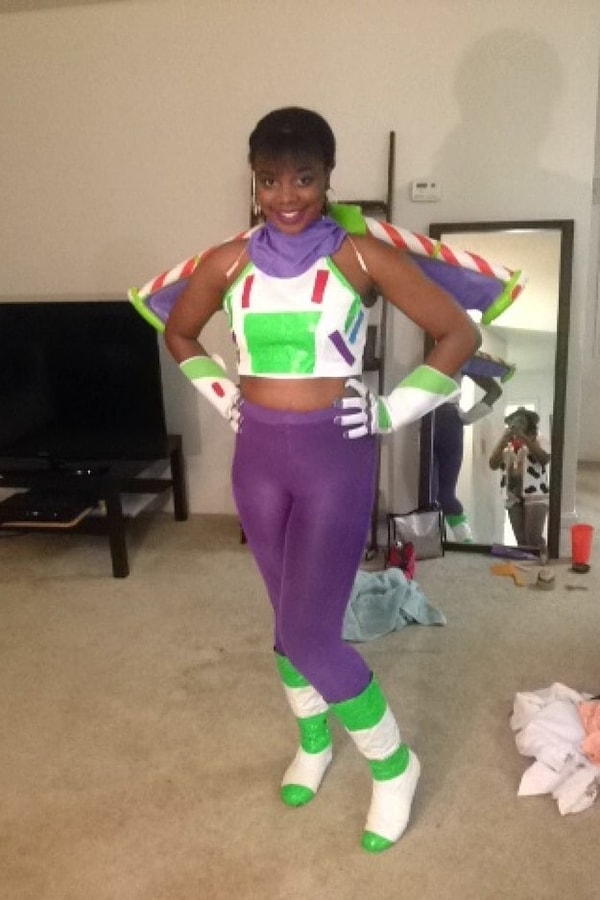 27. Этот костюм Базза Лайтера создан с помощью клейкой ленты