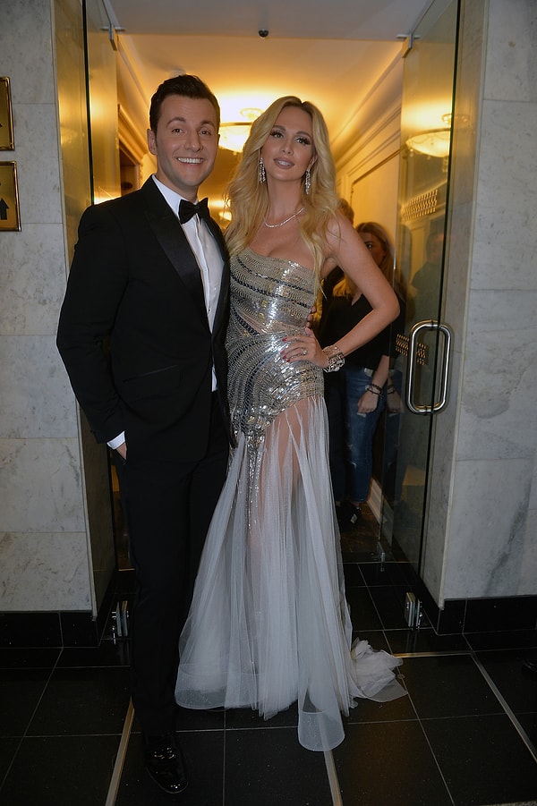 1. Вячеслав Манучаров и Виктория Лопырёва