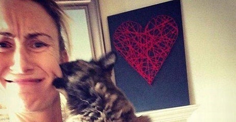 Зачем вы меня мучаете? 15 убойных фото о котах, которые категорически не хотят фотографироваться!