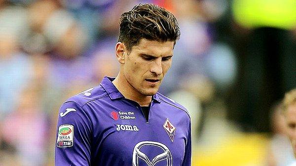 Fiorentina'da kötü sezon geçiren Gomez, 2015-16 sezonunda Beşiktaş'a kiralanmıştı
