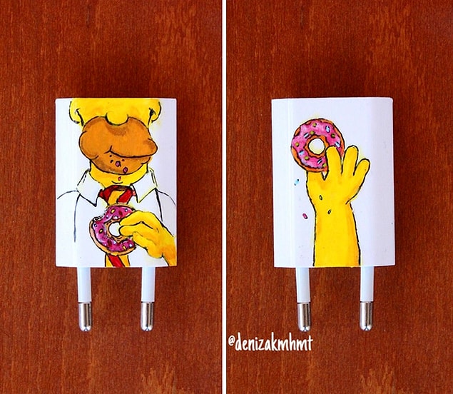 12. Popüler kültürün ikonik karakterleri de çizimler arasında...