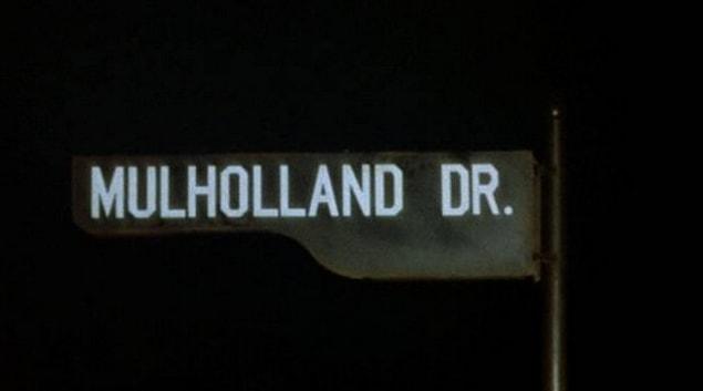 14. Mullholland Dr., 2001