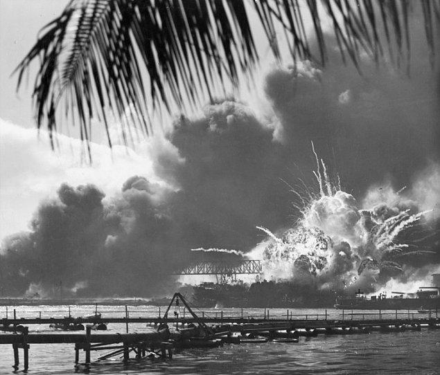 12. Efsane: Pearl Harbor, sinsice yapılmış bir saldırıdır.