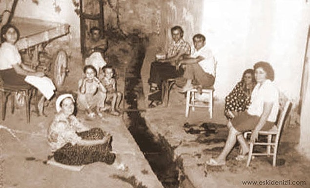 2. İstiklal ve İçinden su geçen bahçeler