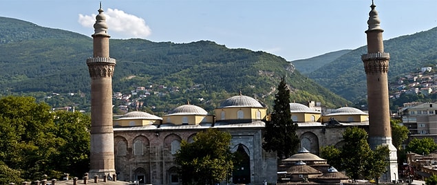 2. Bazen aynı şehirde birden fazla olabilen Yeni Camii, Ulu Camii