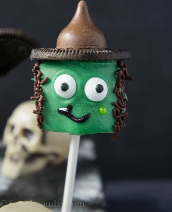 13. Ведьмочка из маршмеллоу