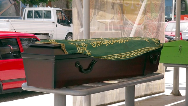9. Türkiye’de bir yılda 390.000'e yakın insan ölüyor.