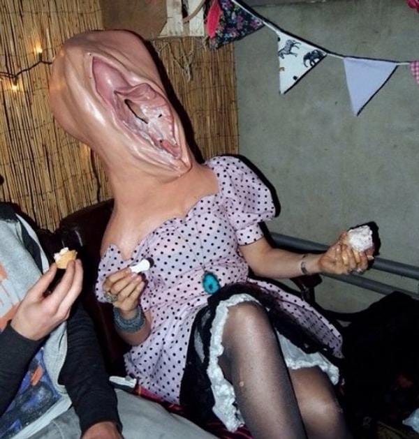 4. Девушка, что с вами?