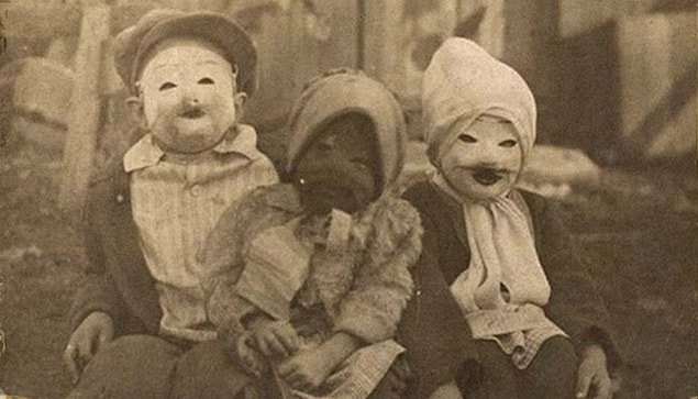 Peki günümüzde Halloween ile özdeşleşen geleneklerin kökeni tam olarak nereden geliyor?