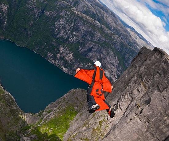 Lucky Wingsuit Jumper Survived Horrible Crash In French Alps
