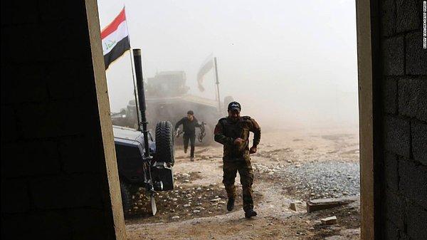 Pazartesi günü Reuters haber ajansına bilgi veren bir Iraklı yetkili, Irak güvenlik güçlerinin Musul'un doğusundaki Karâma bölgesine girdiğini öne sürmüştü.