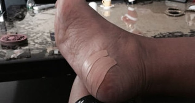 9. Instagram'da bu fotoğrafı paylaşarak toplumda kısa süreli infial yaratan ünlü isim kimdir?