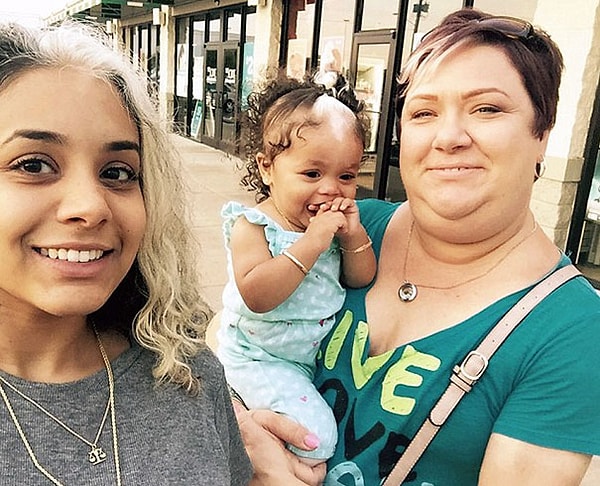 7. «В детстве меня дразнили - у меня было несколько кличек, например, меня называли енотом»