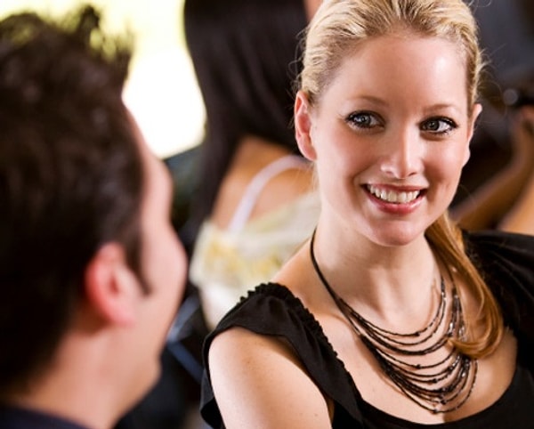 10. "А вы с какой целью интересуетесь?"