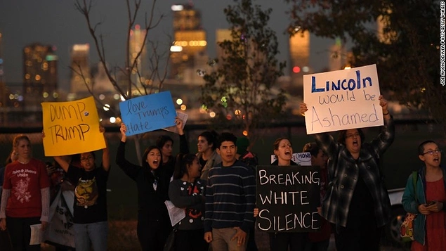 22 Fotoğraf ile Amerika'da Trump Protestoları: 'Benim Başkanım Değil'
