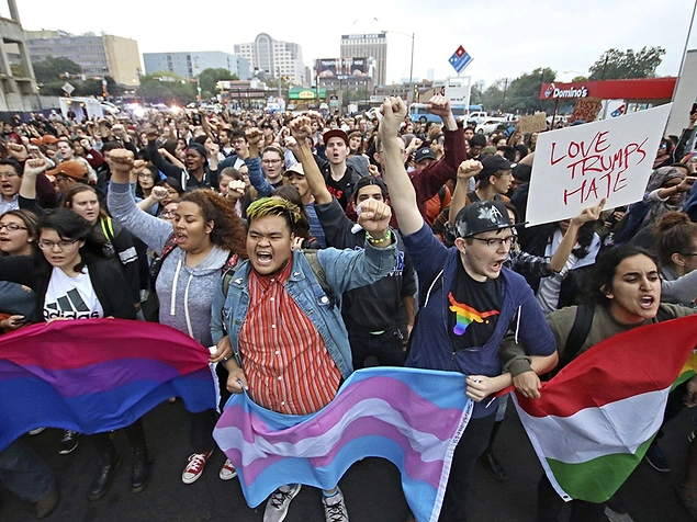 22 Fotoğraf ile Amerika'da Trump Protestoları: 'Benim Başkanım Değil'