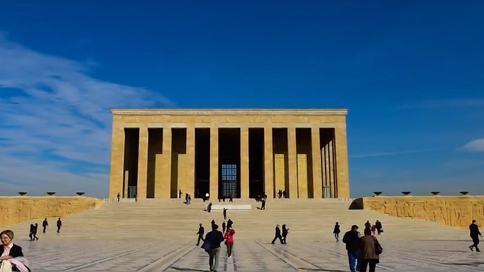 Deniz Kuvvetleri Komutanlığından Anlamlı Paylaşım: 1881 Karede Anıtkabir