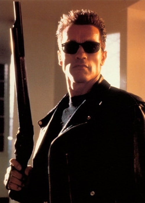 Terminator (Arnold Schwarzenegger) - Michelle Rodriguez