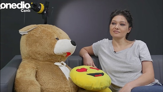 Nurgül Yeşilçay'a Onedio Canlı Yayınında Sürpriz Yaptık! 😍