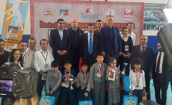 Proje yönetimini Çekmeköy Belediyesi spor İşleri Müdürü Doğan Karakaya’nın üstlendiği turnuvaya 17 okuldan toplam 166 öğrenci katıldı. Toplam 7 tur süren müsabakalardan sonra dereceye girenler şöyle: