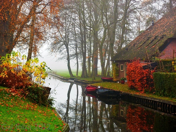 Giethoorn isminin tarihi ise 10. yüzyıla kadar uzanıyor.