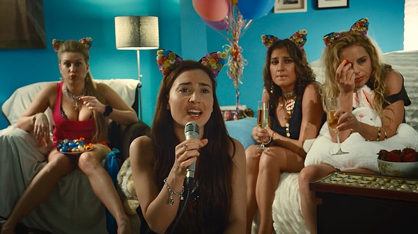 1. Орут романтические песни