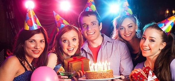 6. Пригласить ее на свой день рождения
