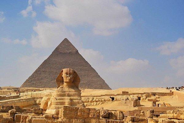 Popüler turist merkezlerinden biri olan Mısır da 'yüksek riskli' ülkeler arasında yer alıyor.
