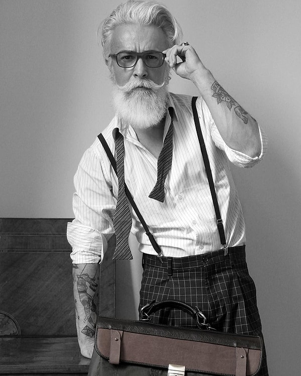 11. Современный Санта 🎅