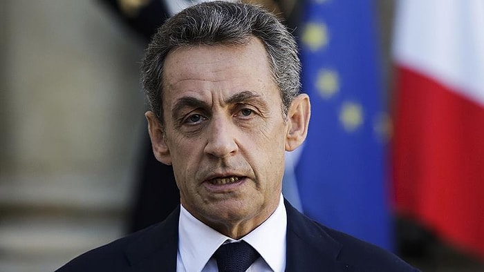 Fransa'da Muhafazakârların Cumhurbaşkanı Aday Seçiminde Sarkozy Yenilgiyi Kabul Etti