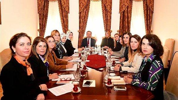 Adalet Bakanı Bekir Bozdağ ve Aile ve Sosyal Politikalar Bakanı Fatma Betül Sayan Kaya, tepki çeken cinsel istimar düzenlemesi konusunda kadın derneklerinin yöneticileriyle önceki gün bir araya geldi.