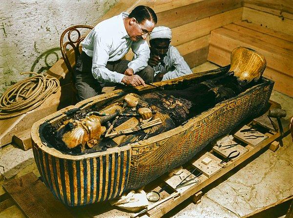 18. Firavun Tutankhamun’un hançerinin tamamiyle meteordan yapıldığı keşfedildi.