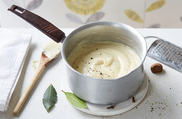 Gastronominin Temeli Olan Beş Ana Sos ve Beraber Kullanıldığı Tarifler Gastronominin Temeli Olan Beş Ana Sos ve Beraber Kullanıldığı Tarifler