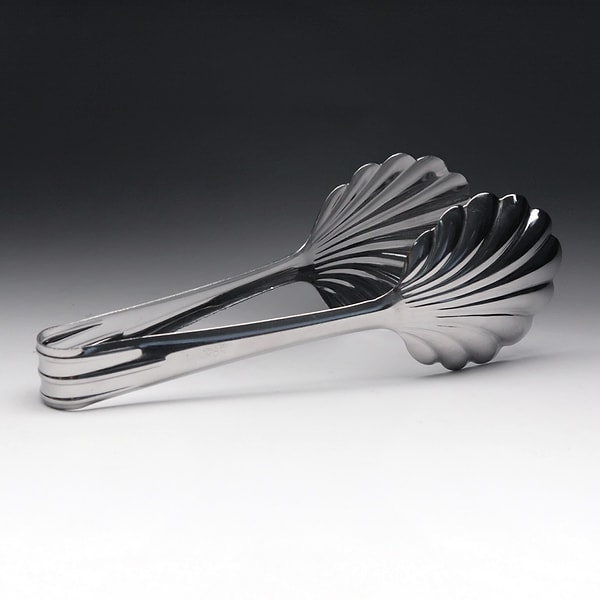 18. Каждый раз, когда ты берешь эти штуки в руки, ты обязательно клацаешь ими - а вдруг они сломались? 😄