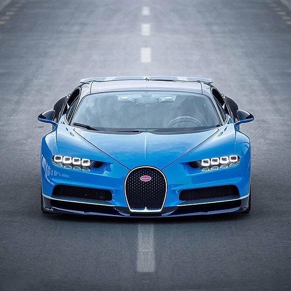 8. Bugatti - 2.9 milyon takipçi