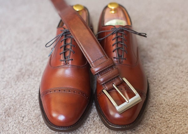 9. Ремень подбирается к обуви