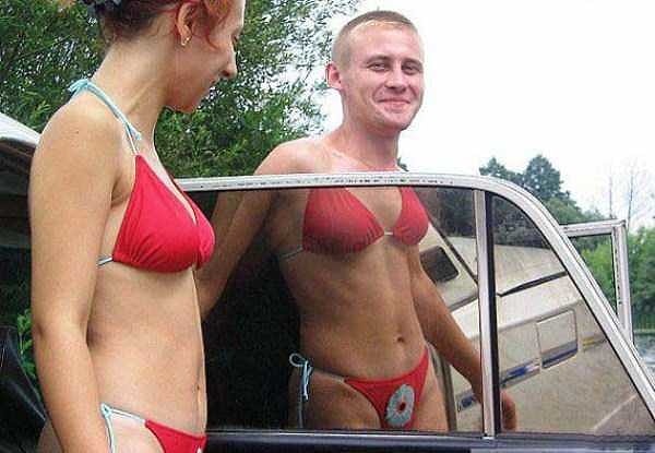 12. Мне кажется или ему идет больше?