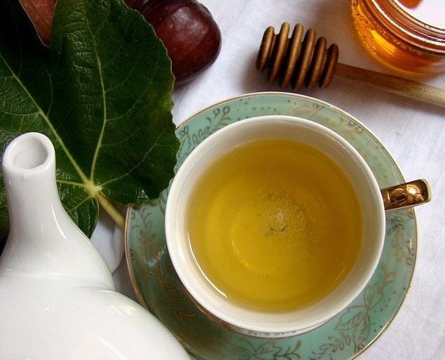 10. This fig leaf tea will bring a brand new recipe to your kitchen.